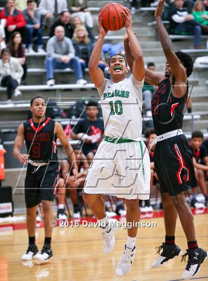 Thumbnail 2 in Carroll vs. Cedar Hill photogallery.