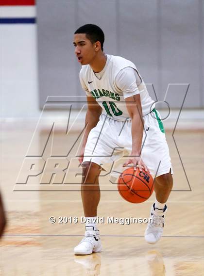 Thumbnail 3 in Carroll vs. Cedar Hill photogallery.