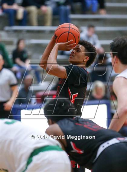 Thumbnail 2 in Carroll vs. Cedar Hill photogallery.