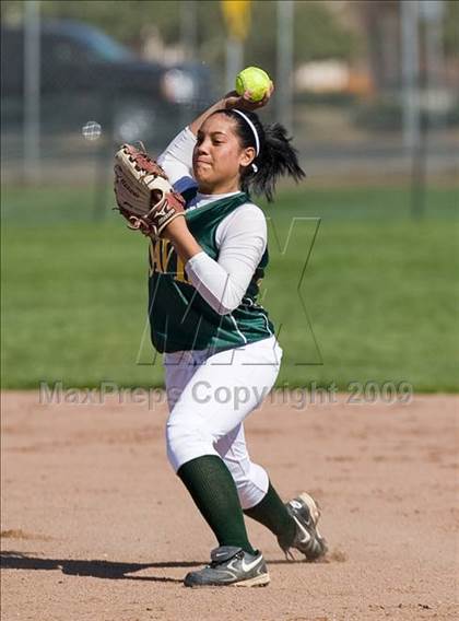 Thumbnail 3 in East Union vs. Davis (Ceres Tournament) photogallery.