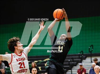 Thumbnail 3 in Regis Jesuit @ Basha photogallery.