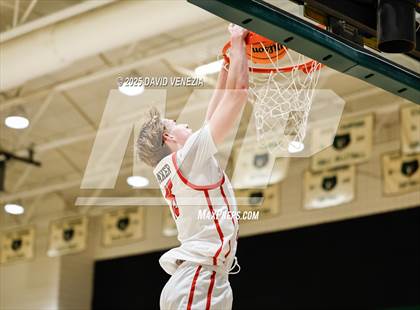 Thumbnail 3 in Regis Jesuit @ Basha photogallery.