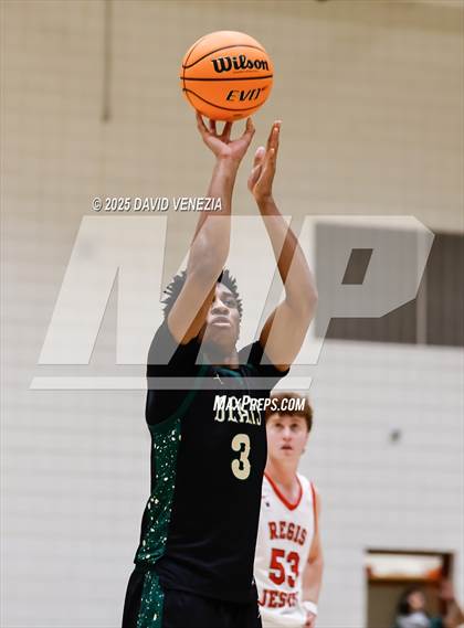 Thumbnail 2 in Regis Jesuit @ Basha photogallery.