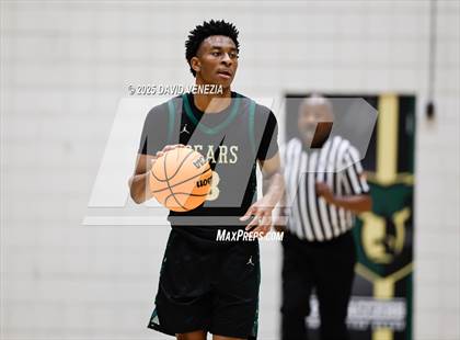 Thumbnail 2 in Regis Jesuit @ Basha photogallery.