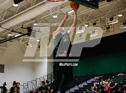 Thumbnail 3 in Regis Jesuit @ Basha photogallery.