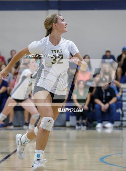 Thumbnail 2 in Temecula Valley @ Linfield Christian photogallery.