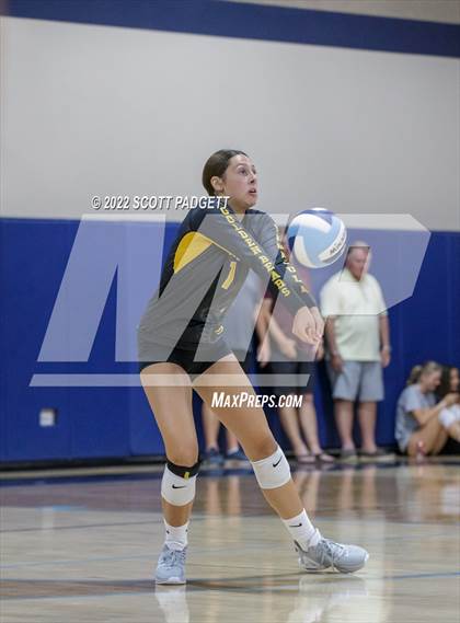 Thumbnail 1 in Temecula Valley @ Linfield Christian photogallery.