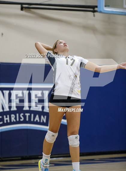 Thumbnail 3 in Temecula Valley @ Linfield Christian photogallery.