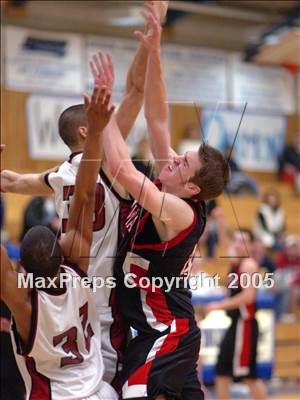 Thumbnail 3 in Bella Vista vs Laguna Creek (Rocklin Holiday Tournament) photogallery.