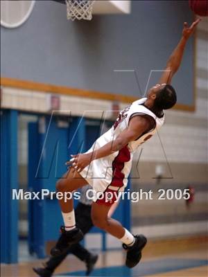 Thumbnail 2 in Bella Vista vs Laguna Creek (Rocklin Holiday Tournament) photogallery.