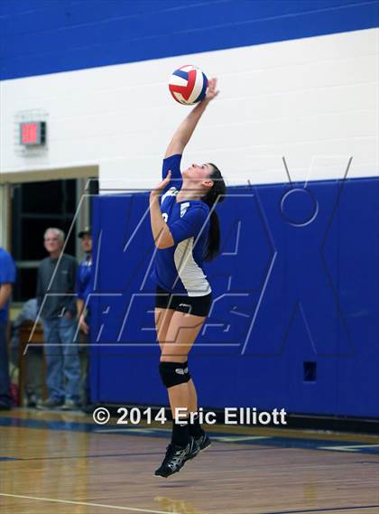 Thumbnail 1 in Cranberry Area @ Allegheny-Clarion Valley (PIAA D9 A 1st Round) photogallery.