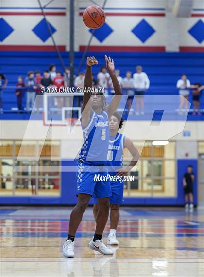 Thumbnail 1 in Connally @ Midway photogallery.