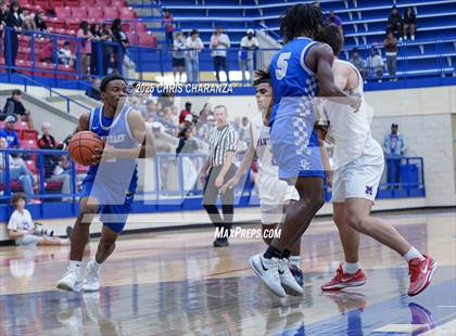 Thumbnail 3 in Connally @ Midway photogallery.