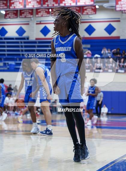 Thumbnail 2 in Connally @ Midway photogallery.