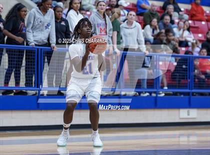 Thumbnail 3 in Connally @ Midway photogallery.