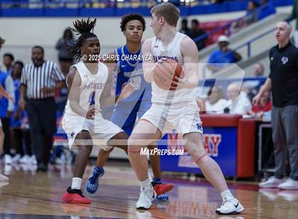 Thumbnail 1 in Connally @ Midway photogallery.