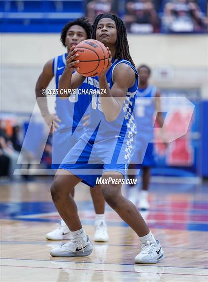 Thumbnail 1 in Connally @ Midway photogallery.