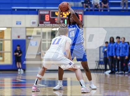 Thumbnail 1 in Connally @ Midway photogallery.