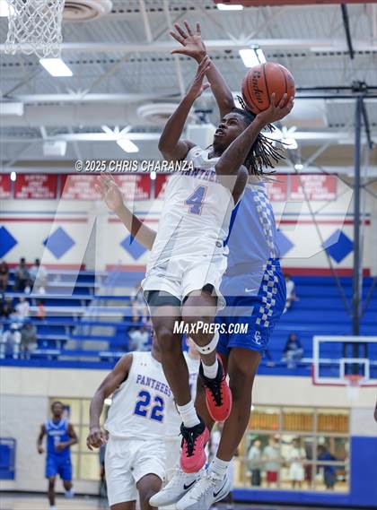 Thumbnail 3 in Connally @ Midway photogallery.