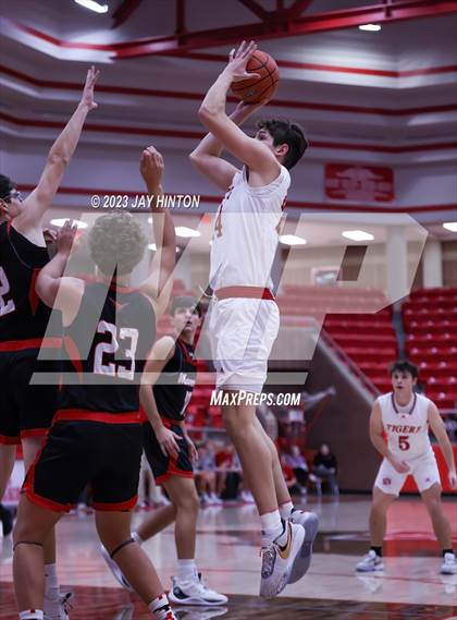 Thumbnail 1 in Eastland @ Glen Rose photogallery.