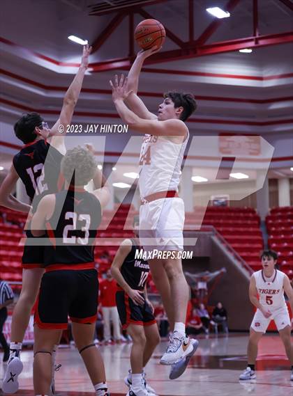 Thumbnail 3 in Eastland @ Glen Rose photogallery.