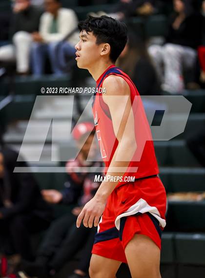 Thumbnail 2 in San Joaquin Memorial vs. Central photogallery.