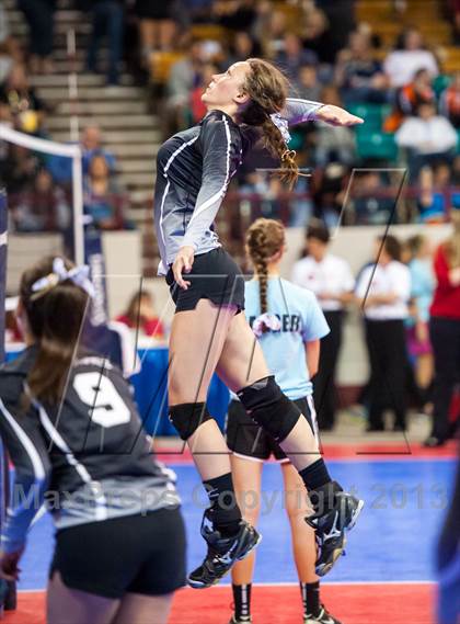 Thumbnail 1 in Resurrection Christian vs. Yuma (CHSAA 2A Semifinal) photogallery.