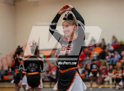 Thumbnail 2 in Brentsville District (VHSL Class 3B Regional Championship) photogallery.