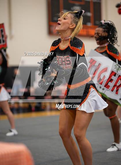 Thumbnail 3 in Brentsville District (VHSL Class 3B Regional Championship) photogallery.