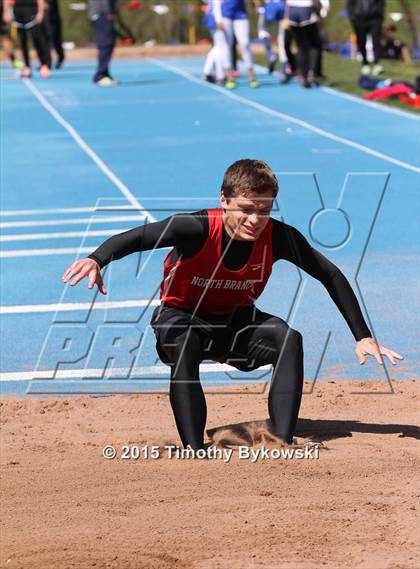 Thumbnail 1 in Mississippi 8 Conference Track Meet photogallery.