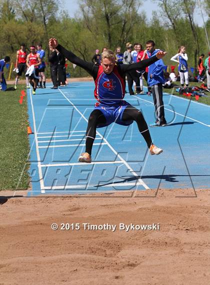 Thumbnail 3 in Mississippi 8 Conference Track Meet photogallery.