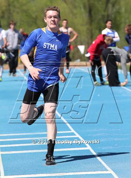 Thumbnail 2 in Mississippi 8 Conference Track Meet photogallery.