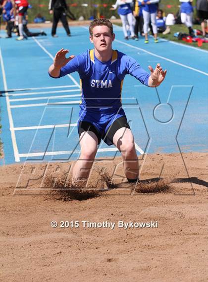 Thumbnail 3 in Mississippi 8 Conference Track Meet photogallery.