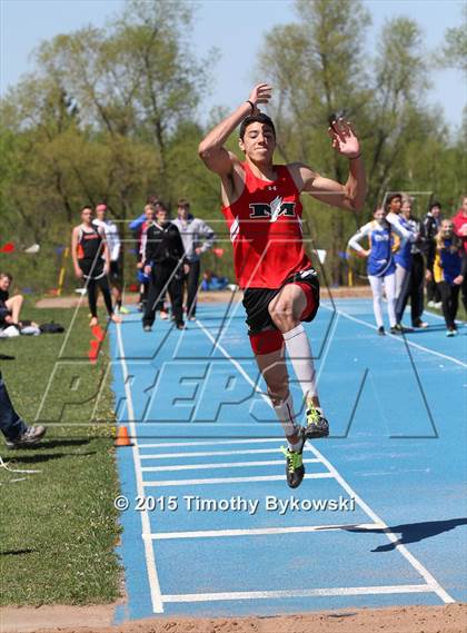 Thumbnail 2 in Mississippi 8 Conference Track Meet photogallery.