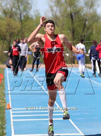 Thumbnail 1 in Mississippi 8 Conference Track Meet photogallery.