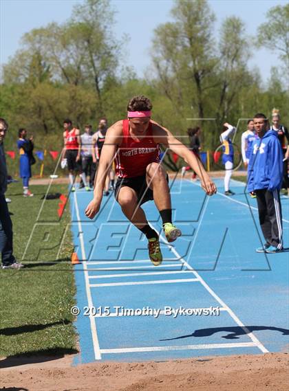 Thumbnail 3 in Mississippi 8 Conference Track Meet photogallery.