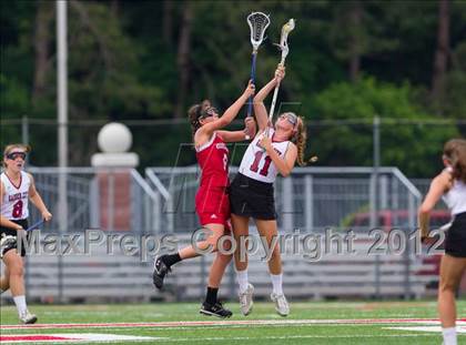 Thumbnail 3 in Canandaigua vs Garden City (NYSPHSAA Class B Final) photogallery.