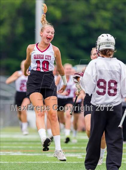 Thumbnail 2 in Canandaigua vs Garden City (NYSPHSAA Class B Final) photogallery.