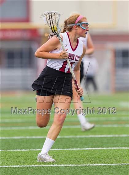 Thumbnail 2 in Canandaigua vs Garden City (NYSPHSAA Class B Final) photogallery.