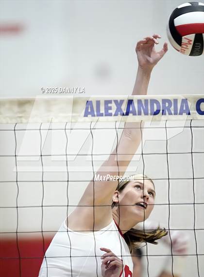 Thumbnail 3 in West Springfield vs. McLean photogallery.