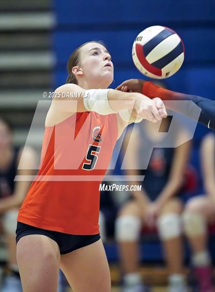 Thumbnail 1 in West Springfield vs. McLean photogallery.