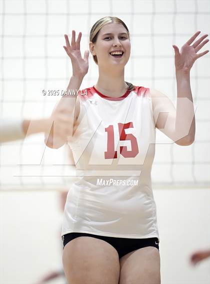 Thumbnail 2 in West Springfield vs. McLean photogallery.