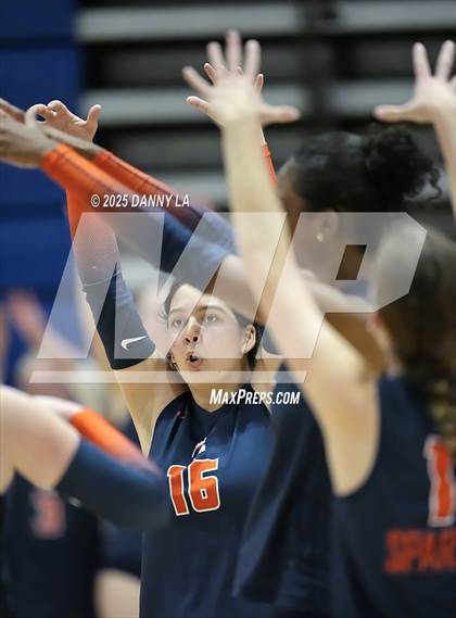 Thumbnail 2 in West Springfield vs. McLean photogallery.