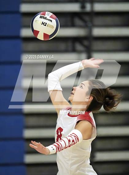 Thumbnail 1 in West Springfield vs. McLean photogallery.