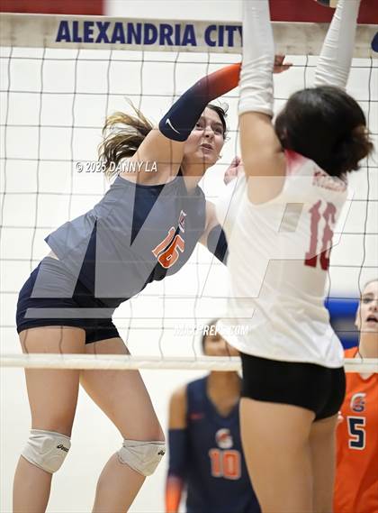 Thumbnail 1 in West Springfield vs. McLean photogallery.