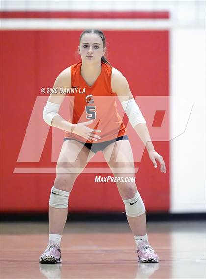 Thumbnail 2 in West Springfield vs. McLean photogallery.