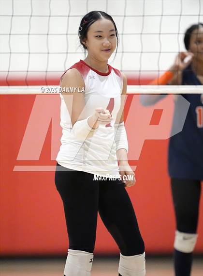 Thumbnail 2 in West Springfield vs. McLean photogallery.