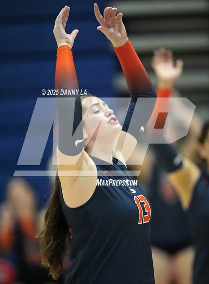 Thumbnail 2 in West Springfield vs. McLean photogallery.