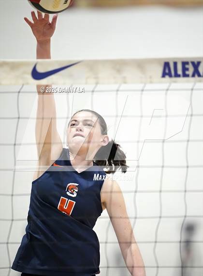 Thumbnail 3 in West Springfield vs. McLean photogallery.