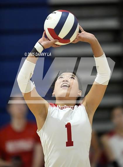 Thumbnail 2 in West Springfield vs. McLean photogallery.